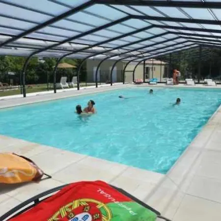 4 Etoiles - Piscine - Eehi00 Aubigny (Vendee)