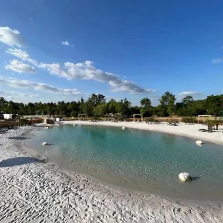 Camping Zecamping 4 Etoiles Familial Animaux Acceptes Anime Parc Aquatique