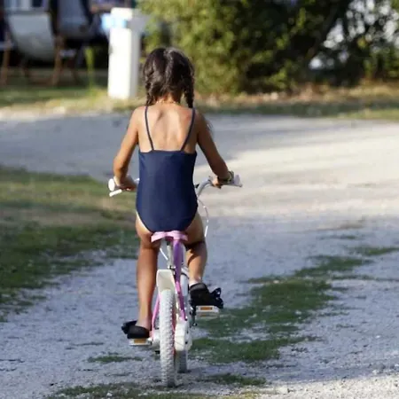 Campingplatz 4 Etoiles - Piscine - Eehi00 Aubigny (Vendee)