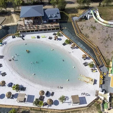 4 Etoiles - Piscine - Eehi00 Aubigny (Vendee)