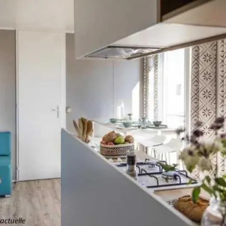 4 Etoiles - Piscine - Eehi00 *