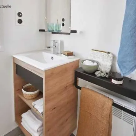 4 Etoiles - Piscine - Eehi00 *