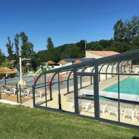 Camping 4 Etoiles - Piscine - Eehi00 Aubigny (Vendee)