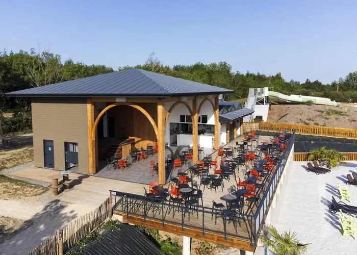 4 Etoiles - Piscine - Eehi00 Aubigny (Vendee)