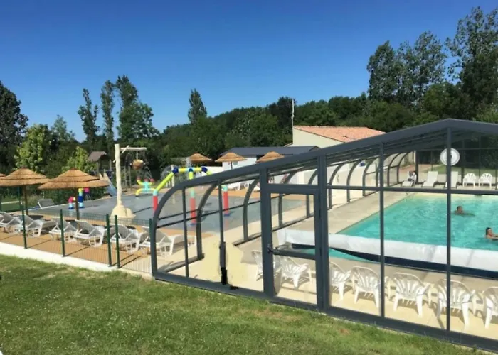 Camping 4 Etoiles - Piscine - Eehi00 Aubigny (Vendee)
